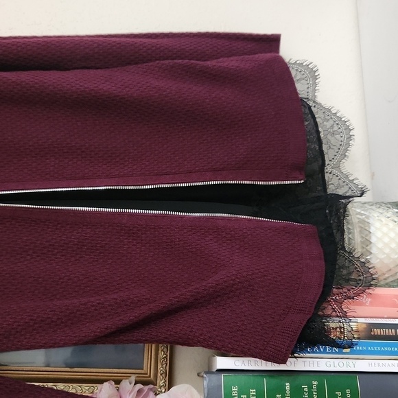 Burgundy Sweater Blouse Back Zipper Medium Sexy Goth Comfort Dark Romance - Picture 2 of 10